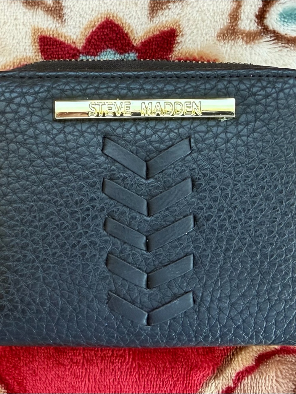 Steve Madden Black Textured Leather Zip Wallet with Gold Logo